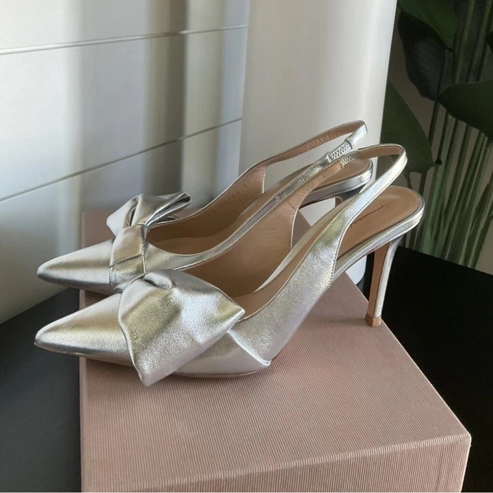 Gianvito Rossi Safira Bow 85MM Metallic Slingback Heel